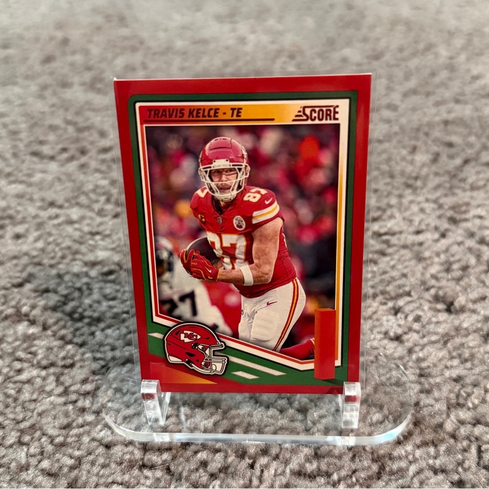 Panini Score 2025 - Travis Kelce *Red Parallel 🔥